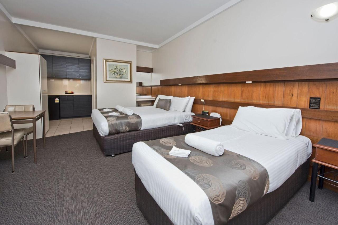 ستول Hi Way Eight Motor Inn المظهر الخارجي الصورة